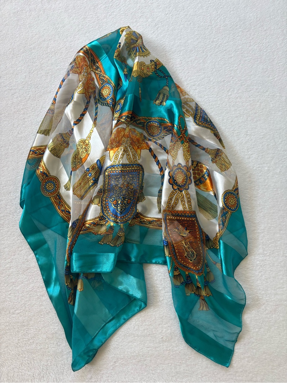 Teal & White Decorative Chain-Print Scarf